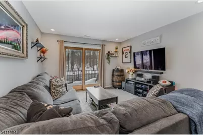 579 Dell Pl #79, Stanhope, NJ 07874 - Photo 3