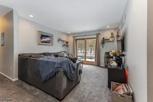 579 Dell Pl, Stanhope, NJ 07874 - Photo 5