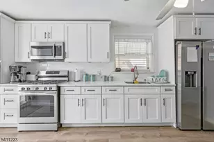 211 Newark Ave, Bloomfield, NJ 07003 - Photo 13