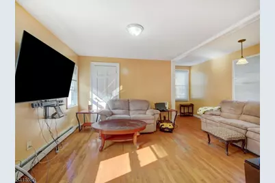 115 Madison Ave, Elizabeth, NJ 07201 - Photo 3