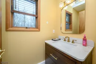 17 Gary Ct, Mount Olive, NJ 07836 - Photo 15