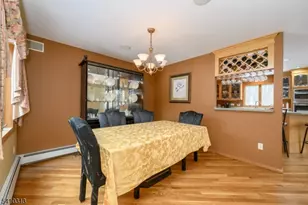 17 Gary Ct, Mount Olive, NJ 07836 - Photo 7