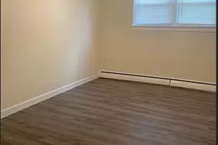 79 Hopkins Pl, Irvington, NJ 07111 - Photo 3