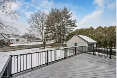 19 Colfax Dr, Pequannock Township, NJ 07440 - Photo 17