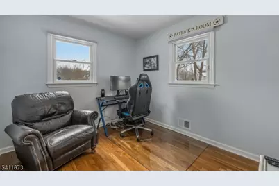 19 Colfax Dr, Pequannock Township, NJ 07440 - Photo 23