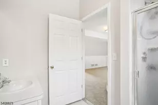 22 Paterson Pl, Newton, NJ 07860 - Photo 37