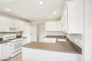 22 Paterson Pl, Newton, NJ 07860 - Photo 11