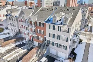 246 Matthews Drive, Newark, NJ 07103 - Photo 39