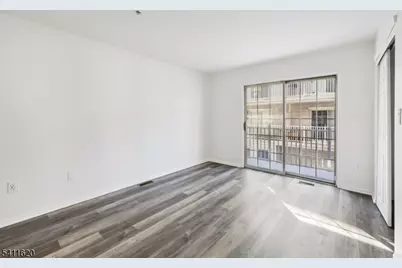 246 Matthews Dr #246, Newark, NJ 07103 - Photo 21