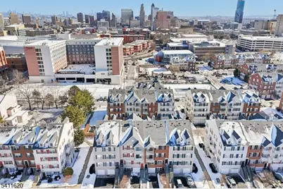 246 Matthews Dr #246, Newark, NJ 07103 - Photo 41