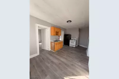 134 E Jersey St #4A, Elizabeth, NJ 07206 - Photo 7