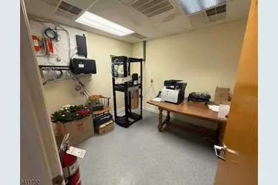 699 Washington St, Hackettstown, NJ 07840 - Photo 13