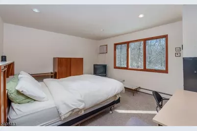 12 Ledgewood Trl, Kinnelon, NJ 07405 - Photo 11