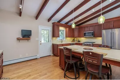12 Ledgewood Trl, Kinnelon, NJ 07405 - Photo 7