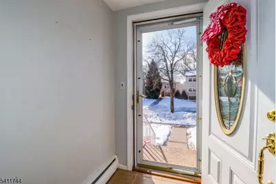 20 Alastair Pl, Woodbridge Township, NJ 07067 - Photo 3