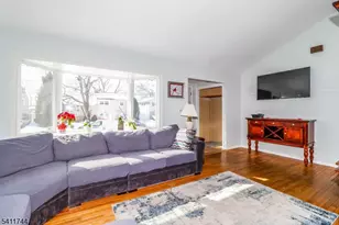 20 Alastair Pl, Woodbridge Township, NJ 07067 - Photo 5