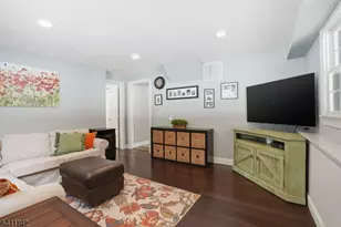 521 Cokesbury Rd, Clinton Township, NJ 08801 - Photo 27