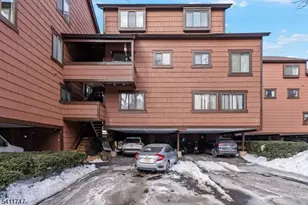 9 Marina Ky, Secaucus, NJ 07094 - Photo 1