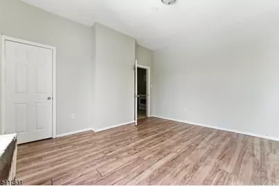 39 Blum St, Newark, NJ 07103 - Photo 7