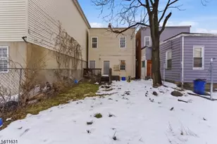 39 Blum St, Newark, NJ 07103 - Photo 21