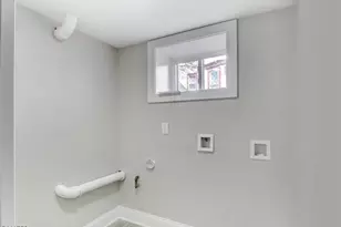 495 S Clinton St, East Orange, NJ 07018 - Photo 11