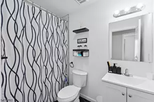 107 Willoughby St #1, Newark, NJ 07112 - Photo 9