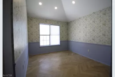 3011 Cypress Ct, South Brunswick Township, NJ 08852 - Photo 9