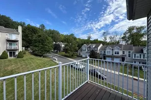 56 Congressional Blvd, Washington Township, NJ 07882 - Photo 5