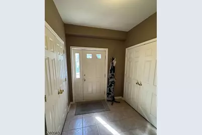 56 Congressional Blvd, Washington Township, NJ 07882 - Photo 7