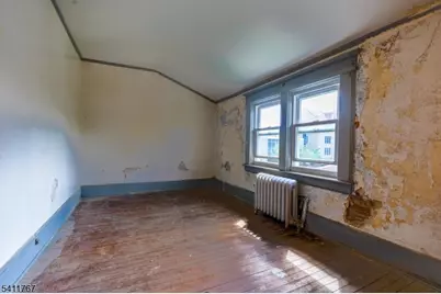 5 N 22nd St, East Orange, NJ 07017 - Photo 11