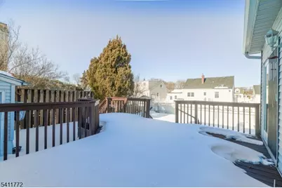 44 South Dr, Rochelle Park Township, NJ 07662 - Photo 3