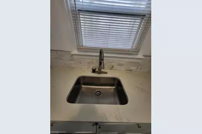 111 Pine St, Elizabeth, NJ 07206 - Photo 3