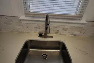 111 Pine St, Elizabeth, NJ 07206 - Photo 3