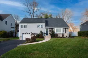 22 S Wickom Dr, Westfield, NJ 07090 - Photo 1