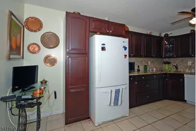 1418 Magnolia Ln Ondo, Branchburg Township, NJ 08876 - Photo 11