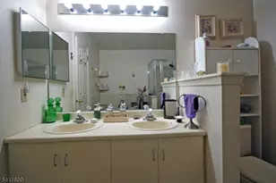 1418 Magnolia Ln Ondo, Branchburg Township, NJ 08876 - Photo 17