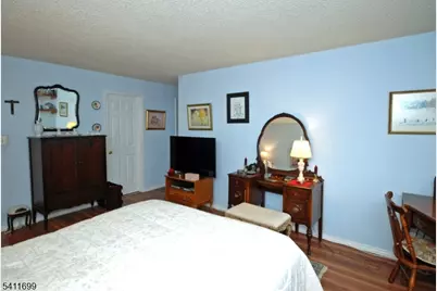 1418 Magnolia Ln Ondo, Branchburg Township, NJ 08876 - Photo 13