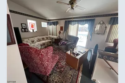 36 Lincoln Ave, Little Falls Township, NJ 07424 - Photo 3