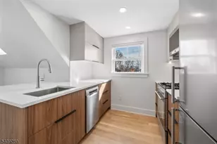 96 Watchung Ave 3rd Fl, Montclair, NJ 07043 - Photo 13