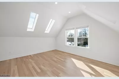 96 Watchung Ave, 3rd Fl, Montclair, NJ 07043 - Photo 7