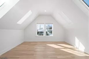 96 Watchung Ave 3rd Fl, Montclair, NJ 07043 - Photo 5