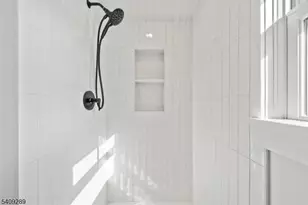 96 Watchung Ave 3rd Fl, Montclair, NJ 07043 - Photo 11