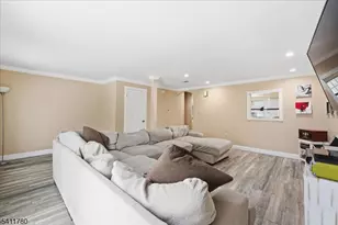 839 Valley St, Union Township, NJ 07088 - Photo 11