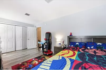 839 Valley St #B, Union Township, NJ 07088 - Photo 17