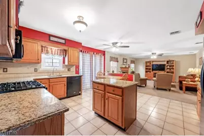 20 Windjammer Dr, Jefferson Township, NJ 07849 - Photo 7