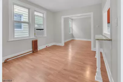 32 Dodd St, East Orange, NJ 07017 - Photo 3