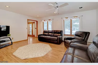 174 Crescent Rd, Florham Park, NJ 07932 - Photo 3