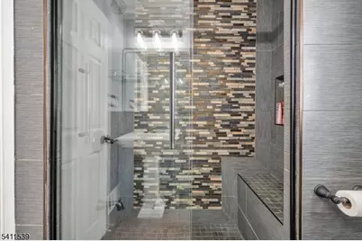 15 Furrey Pl Cv, Paterson, NJ 07522 - Photo 19