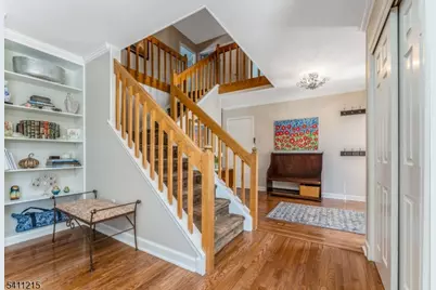 16 Aberdeen Cir, Raritan Township, NJ 08822 - Photo 21