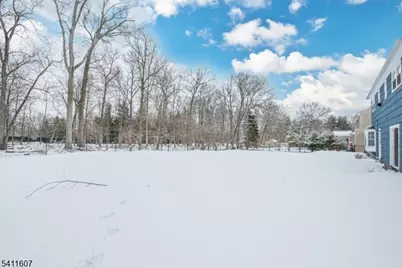 19 Trouville Dr, Parsippany, NJ 07054 - Photo 23